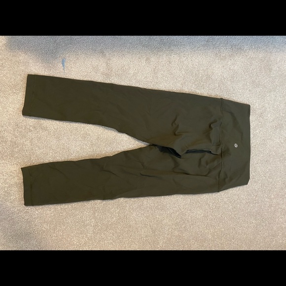 Lululemon dark green leggings. Capris size 6. - Picture 4 of 4